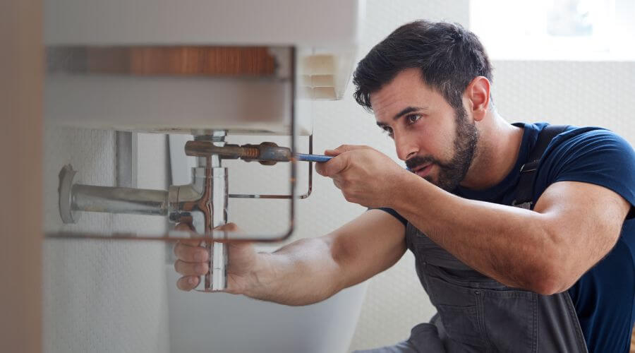 Water heater leaking fix in Arlington, AZ